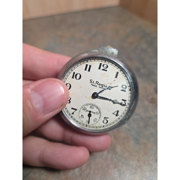 Vintage St. Regis Trade Mark Pocket Watch - Picture 4 of 5